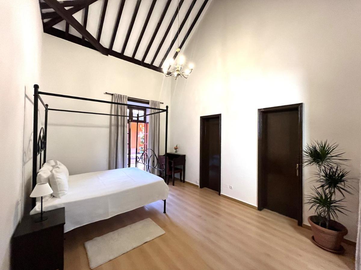 Villa Del Monte Santa Brigida  Luaran gambar